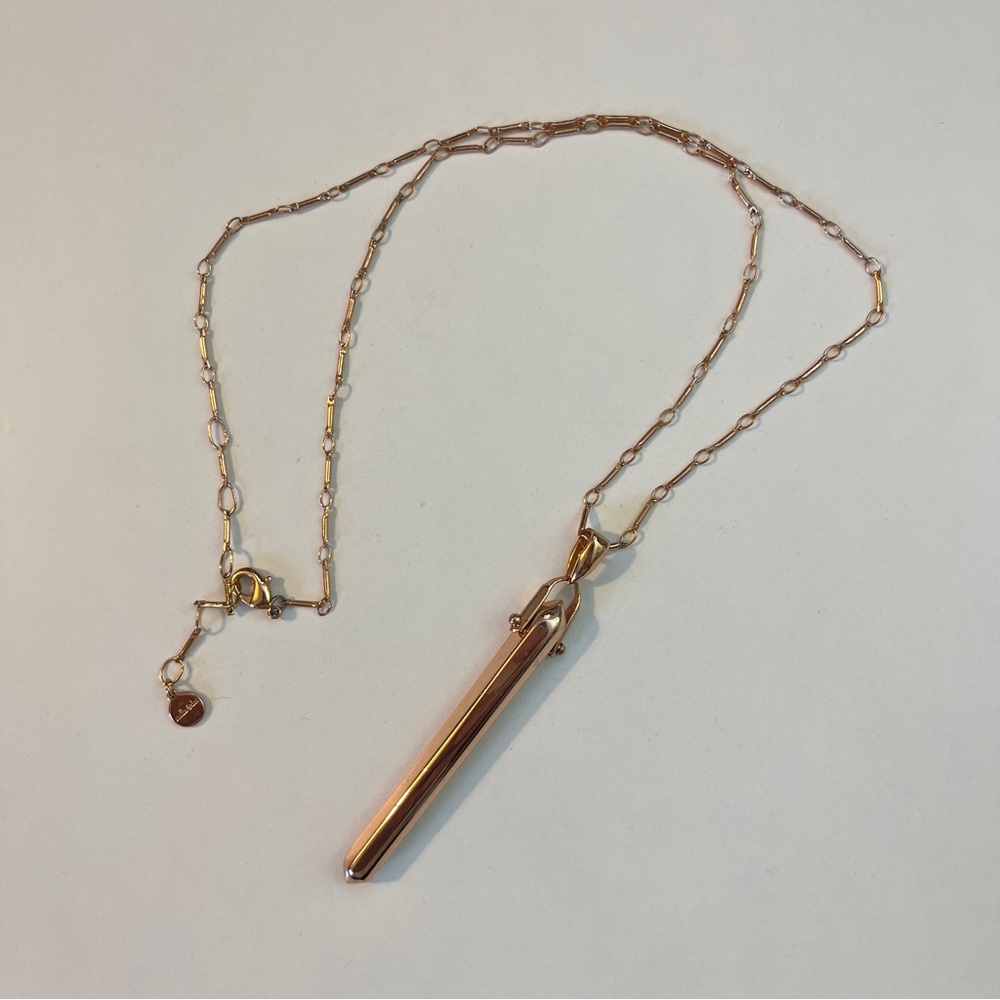 Stella & Dot Rose Gold Rebel Pendant Necklace *shortened*